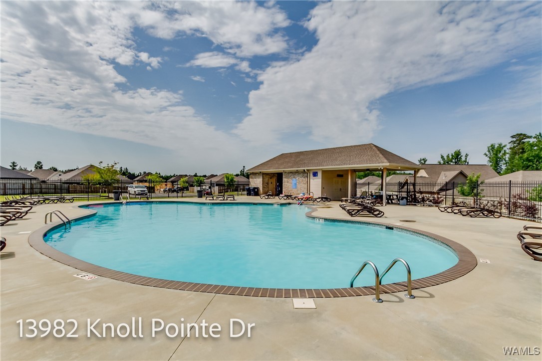 13982 Knoll Pointe Drive, North Port, Alabama image 46