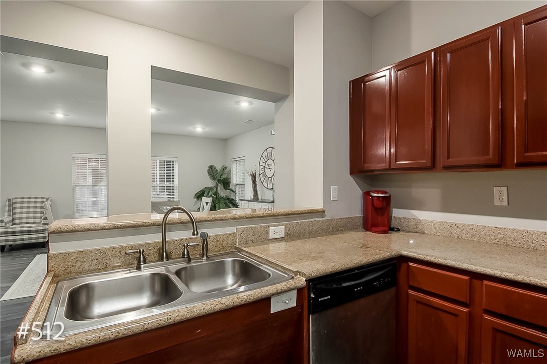 3218 Veterans Memorial Parkway, Tuscaloosa, Alabama image 2