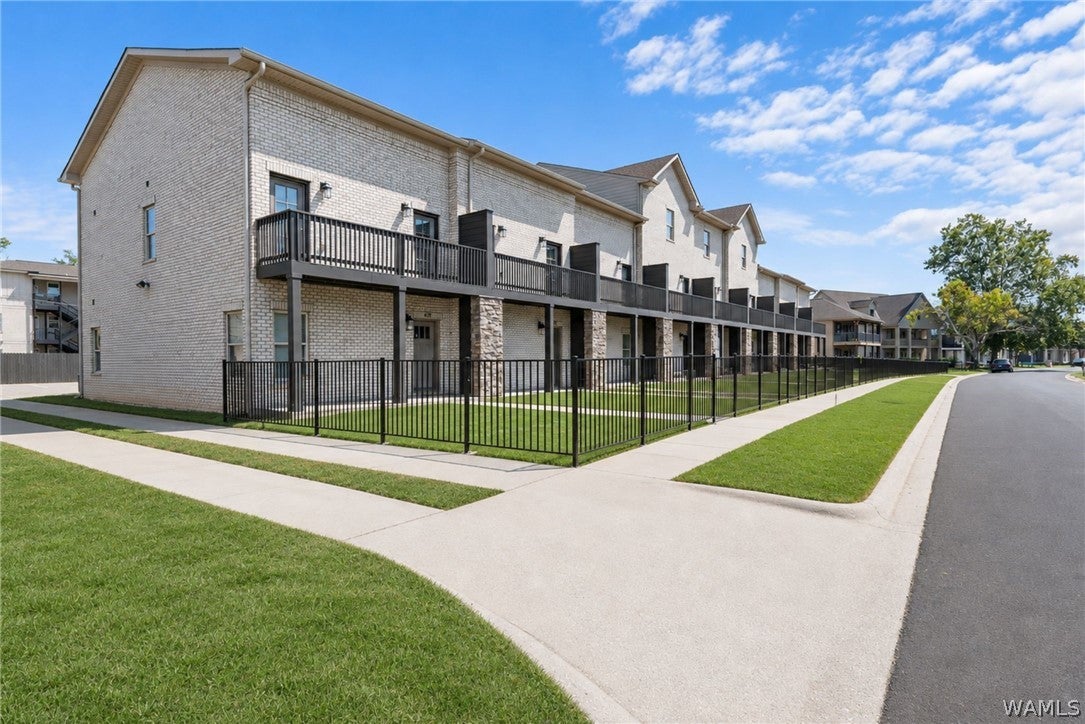 454 Wesley Place