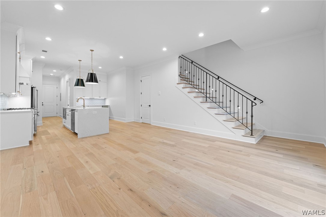 2211 Paul W Bryant Drive
