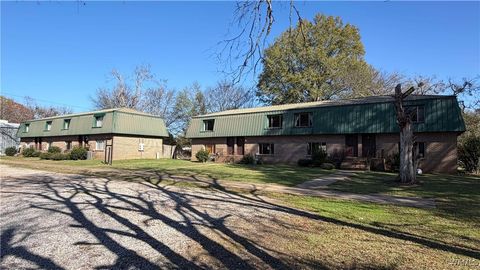 Multifamily For Sale - 607 S Mobile Street<br/> Linden, AL 36748