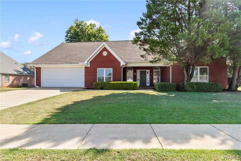 Homes For Sale - 8761 Rolling Hills Drive Dr<br/> Tuscaloosa, AL 35405