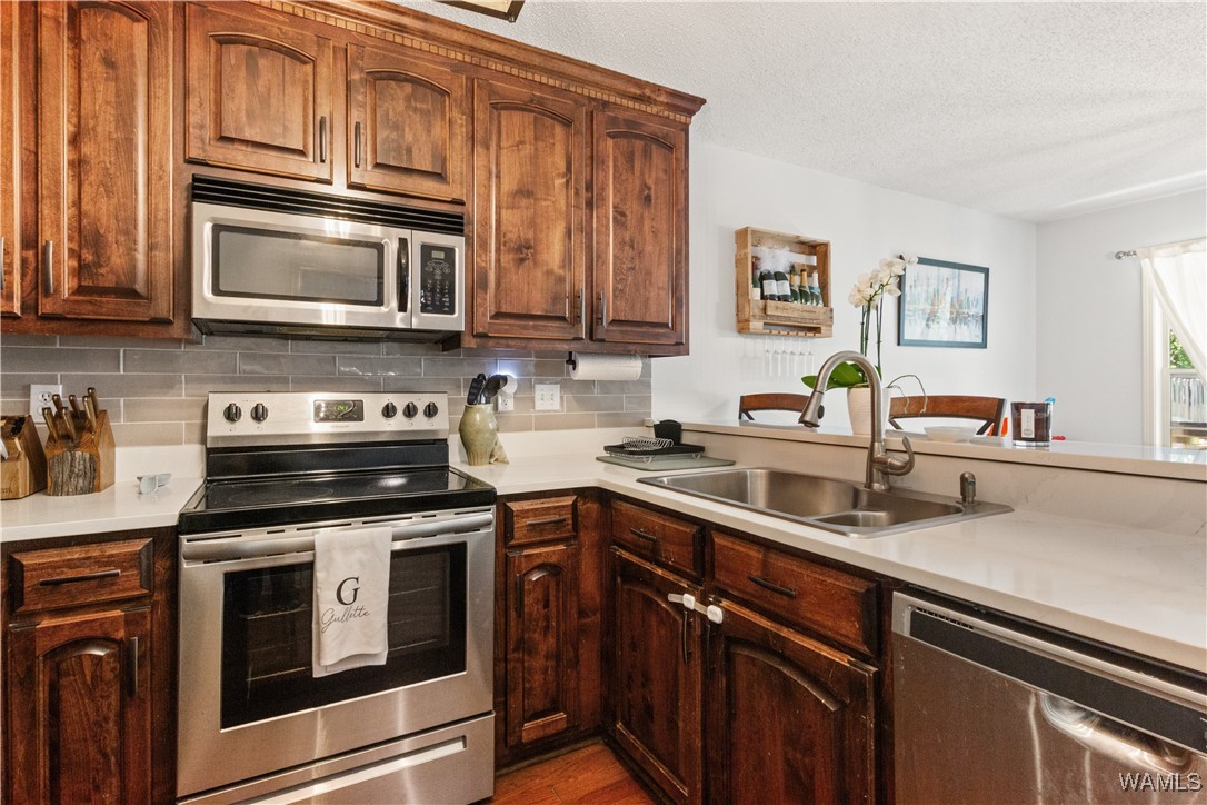 5016 Blackstone Lane, North Port, Alabama image 11