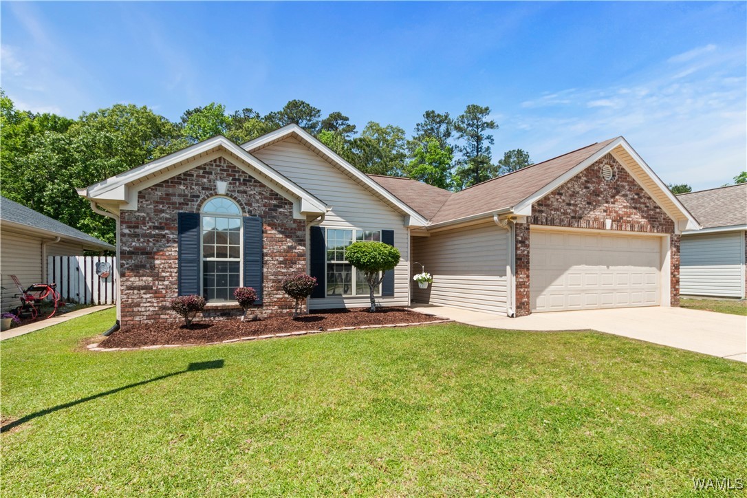 5016 Blackstone Lane, North Port, Alabama image 2