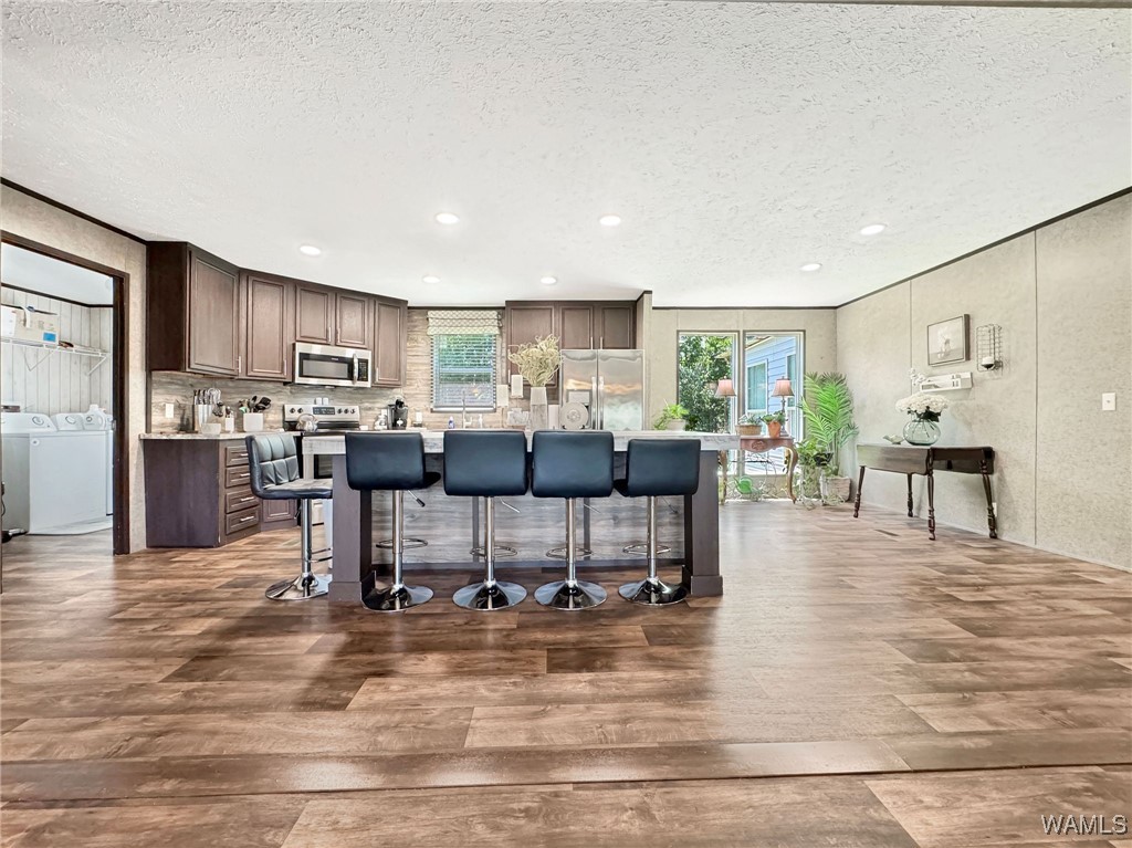 234 Broad Leaf Circle, Moundville, Alabama image 3