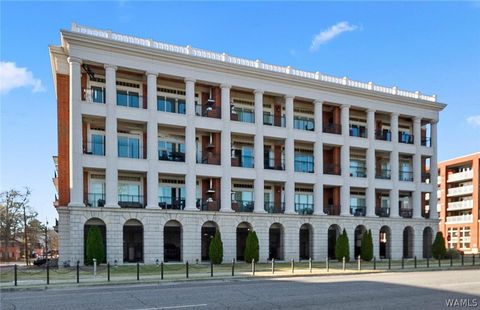 Condo For Sale - 511 11th Street St #300<br/> Tuscaloosa, AL 35401
