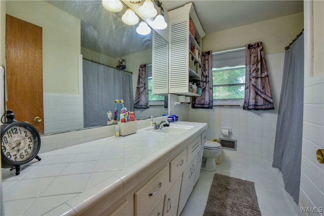 214 Mimosa Circle, Hueytown, Alabama image 34