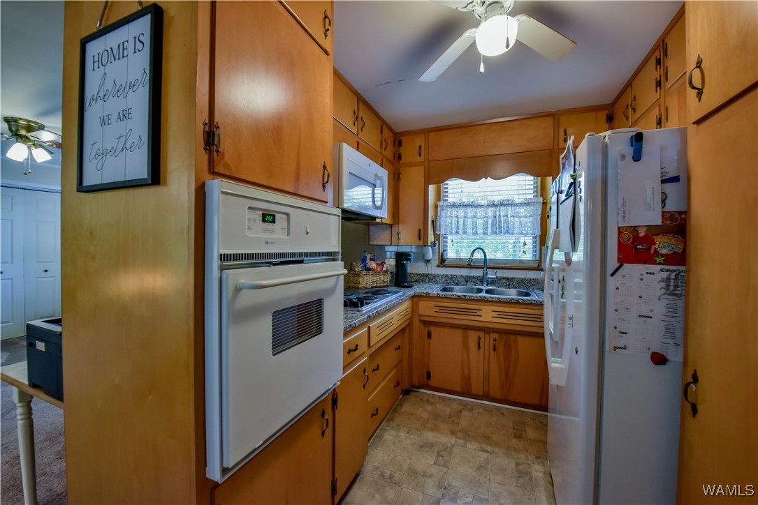 214 Mimosa Circle, Hueytown, Alabama image 27