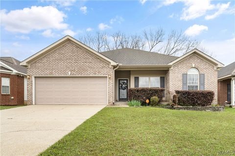 Homes For Sale - 12605 Mill Creek Drive<br/> North Port, AL 35473