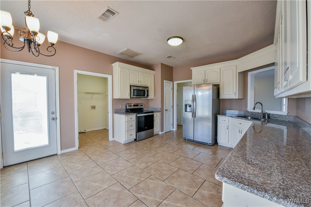 1549 Lesley Drive, Tuscaloosa, Alabama image 13