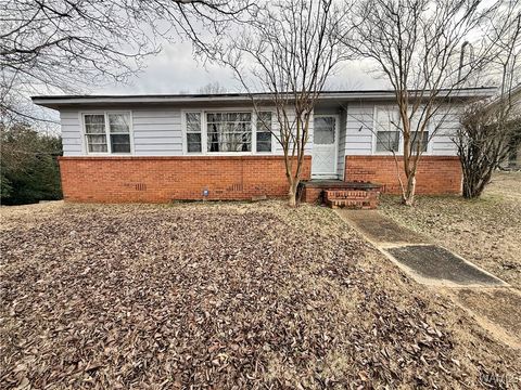Homes For Sale - 3123 4th Street<br/> Tuscaloosa, AL 35404