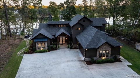 Homes For Sale - 15479 Choctaw Trail<br/> North Port, AL 35475