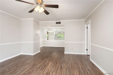 Condo For Sale - 1813 Hackberry Lane #10<br/> Tuscaloosa, AL 35401
