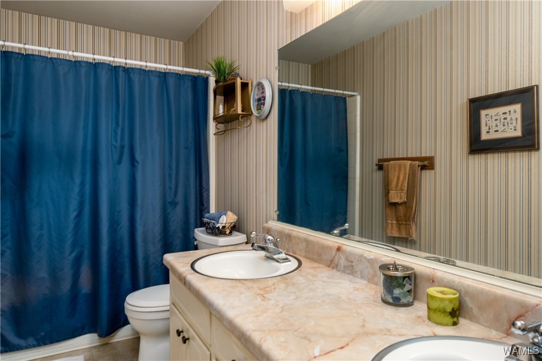 4800 Emerald Bay Drive, North Port, Alabama image 20