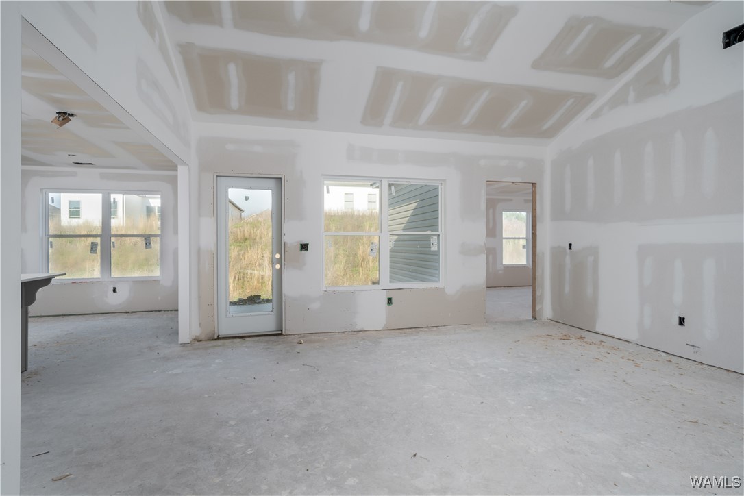 10376 Squires Way, Brookwood, Alabama image 2