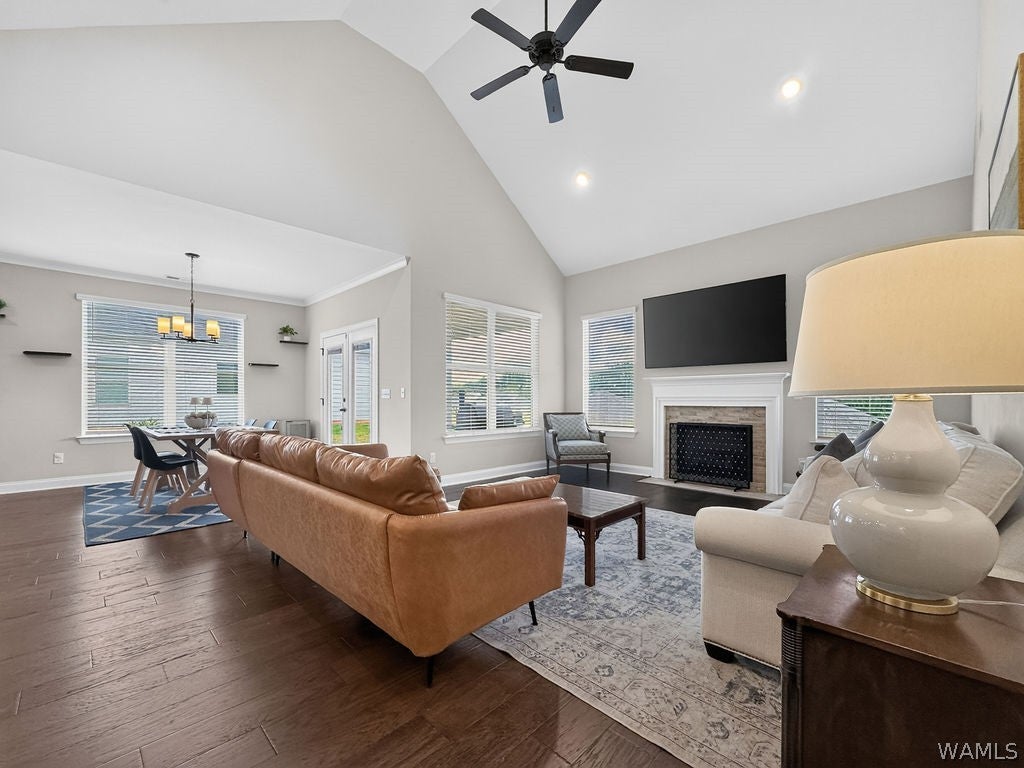9048 Ivanhoe Drive
