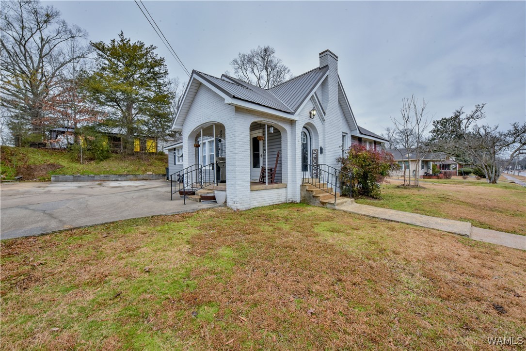 208 1st Street, Reform, Alabama image 2