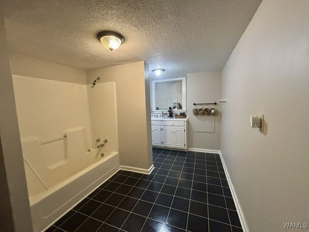 4233 Hillsboro Drive, Tuscaloosa, Alabama image 49