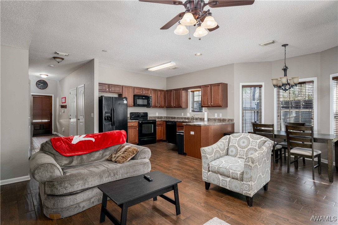 1813 Saint Charles Way, Tuscaloosa, Alabama image 5