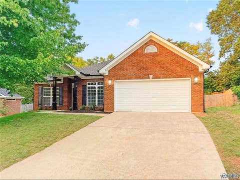 Homes For Sale - 206 Bridgeway Cir Circle<br/> Madison, AL 35758