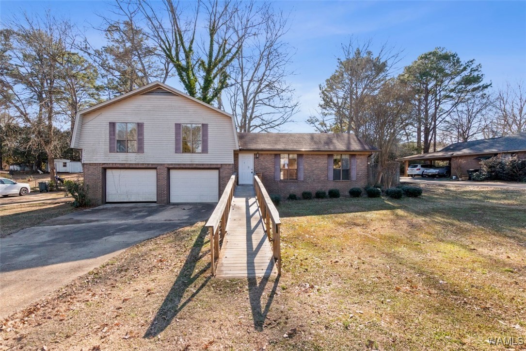 2015 Shannon Circle, Fayette, Alabama image 1