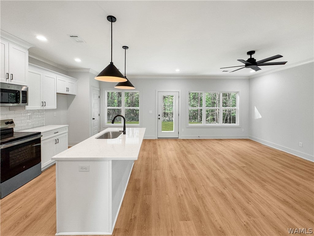 18068 Northview Circle