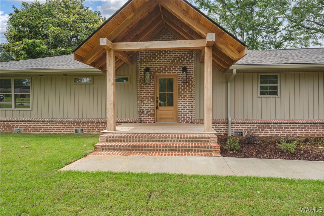 708 Sable Lane, North Port, Alabama image 4