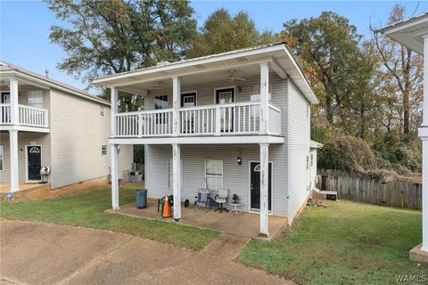Homes For Sale - 2747 Sumner Place Pl<br/> Tuscaloosa, AL 35401