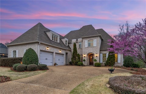 Homes For Rent - 2495 Beacon Hill Pkwy Pkwy<br/> Tuscaloosa, AL 35406