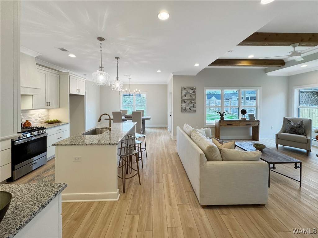 13767 Black Oak Drive