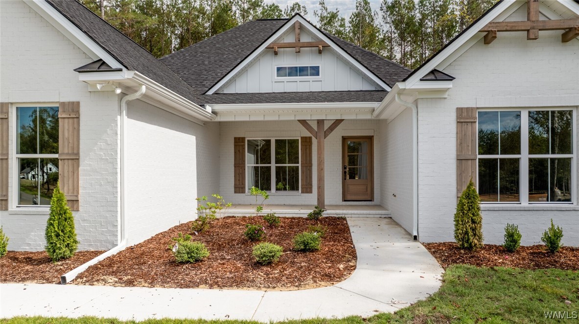19051 White Oak Loop