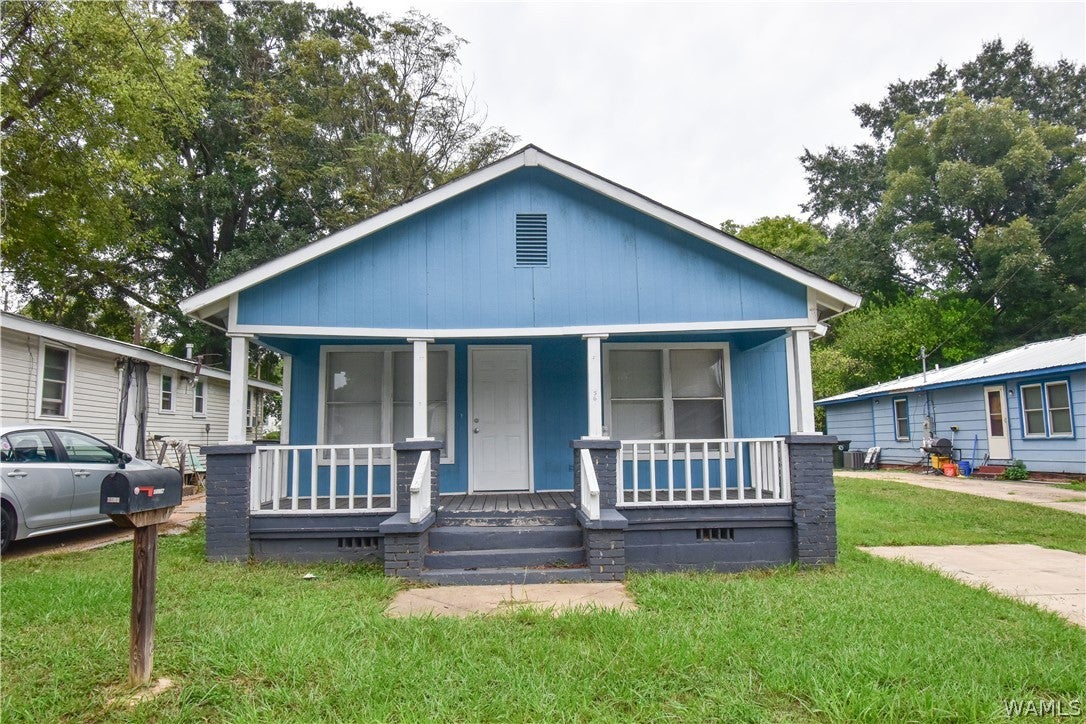 3356 Short 17th Street