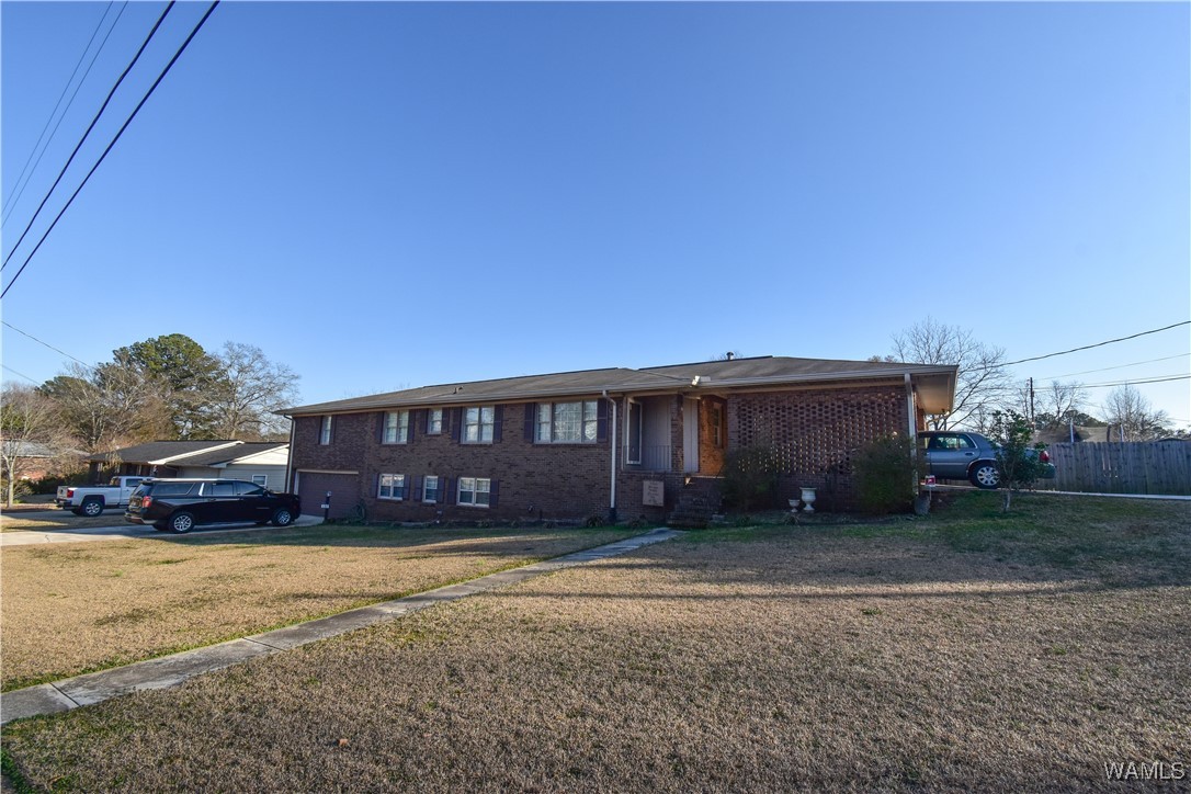 3207 33rd Street, North Port, Alabama image 2