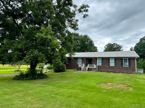 Homes For Sale - 4024 Nixon Road<br/> Bessemer, AL 35022