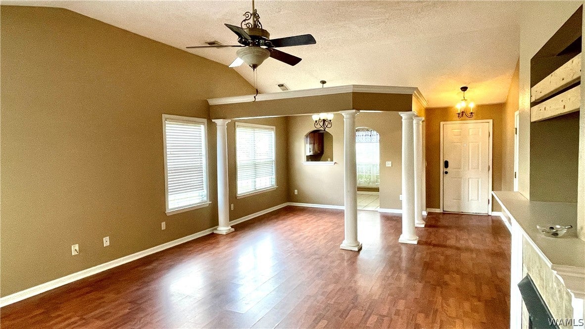 3416 Willow Ridge Lane