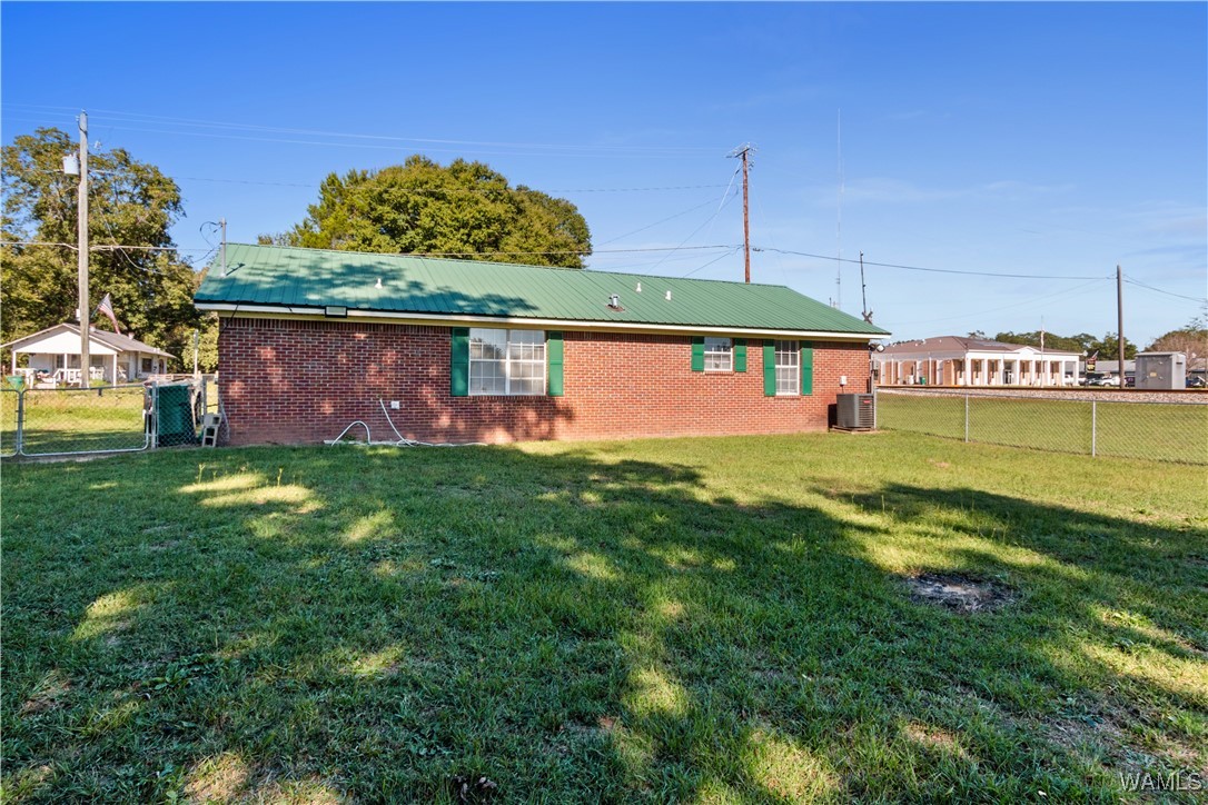 465 Market Street, Moundville, Alabama image 19