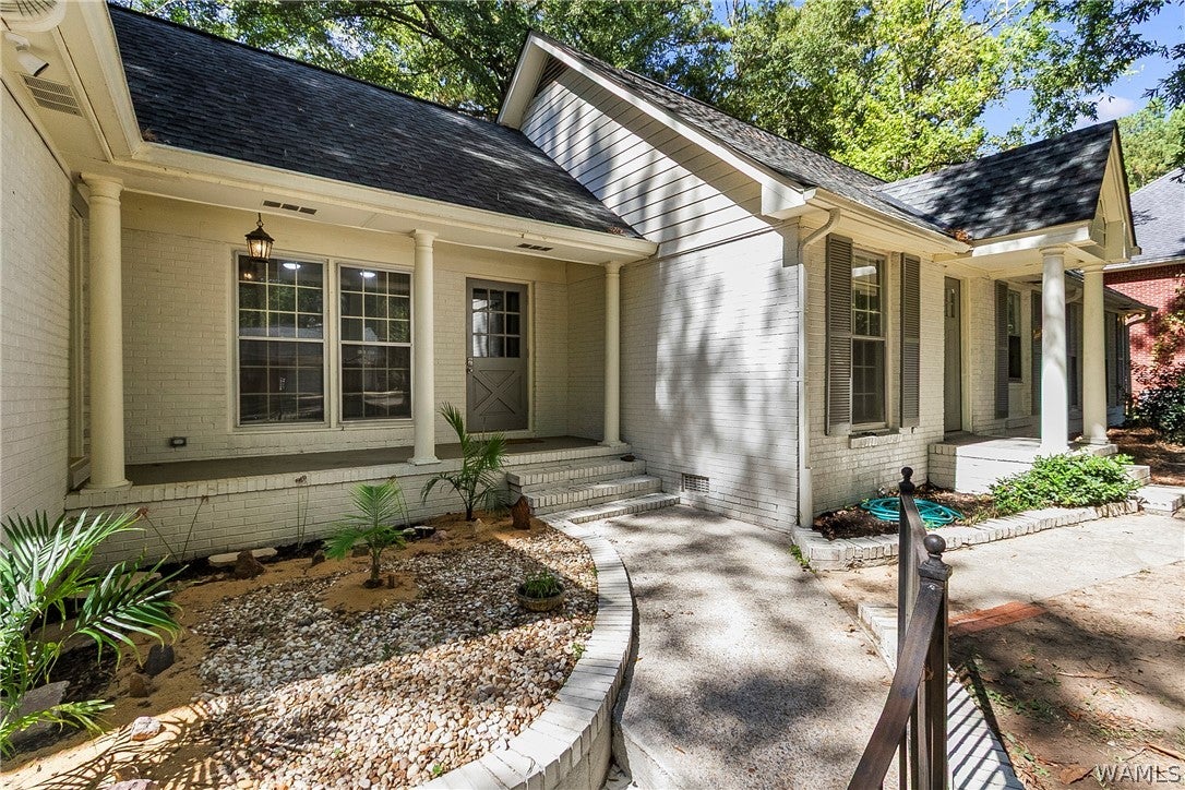 3126 Pin Oak Drive