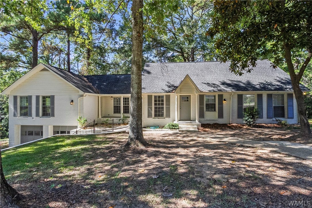 3126 Pin Oak Drive