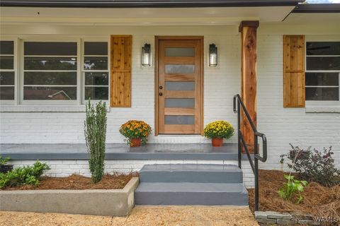 Homes For Sale - 4117 Eleanor Street<br/> North Port, AL 35473