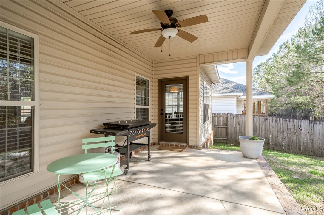 4950 Northwood Gardens Drive, North Port, Alabama image 27