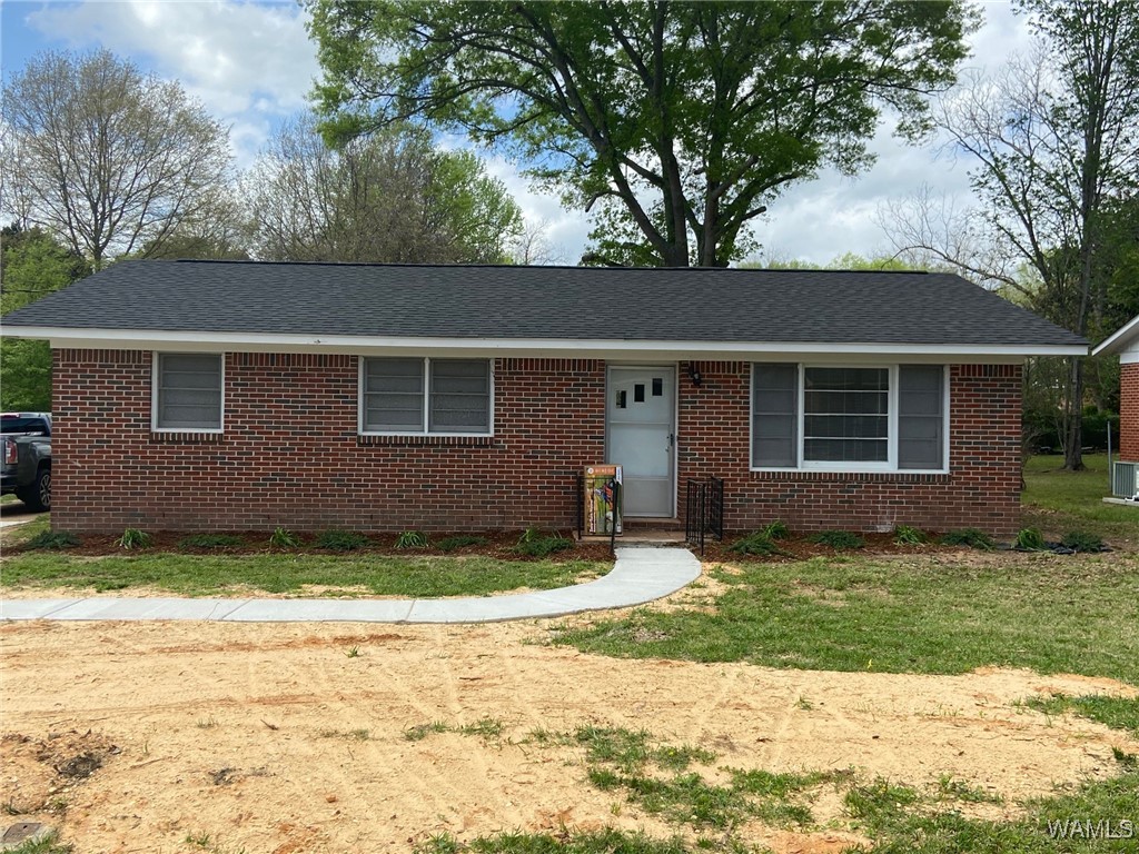 1715 1st Terrace, Fayette, Alabama image 1
