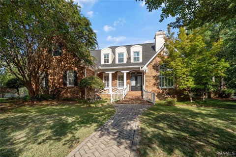 Homes For Sale - 6013 Garden Lane<br/> Tuscaloosa, AL 35405
