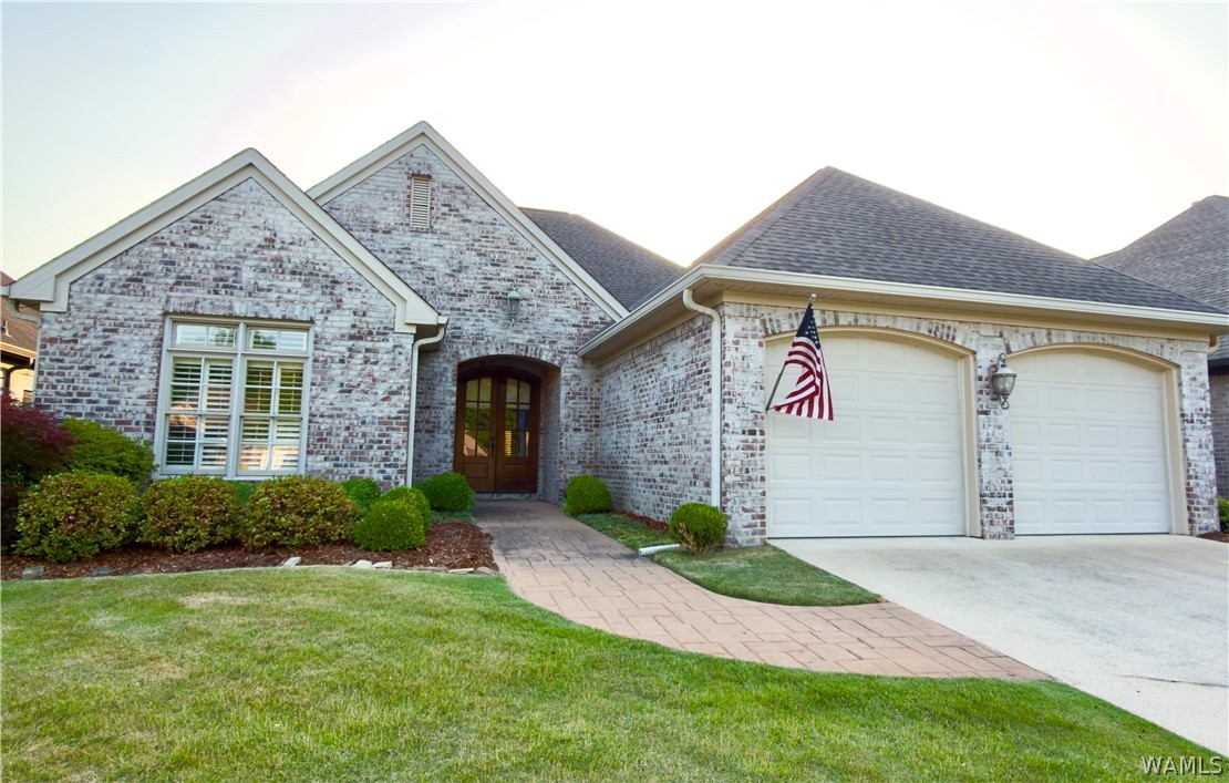 5141 Yorkshire Lane