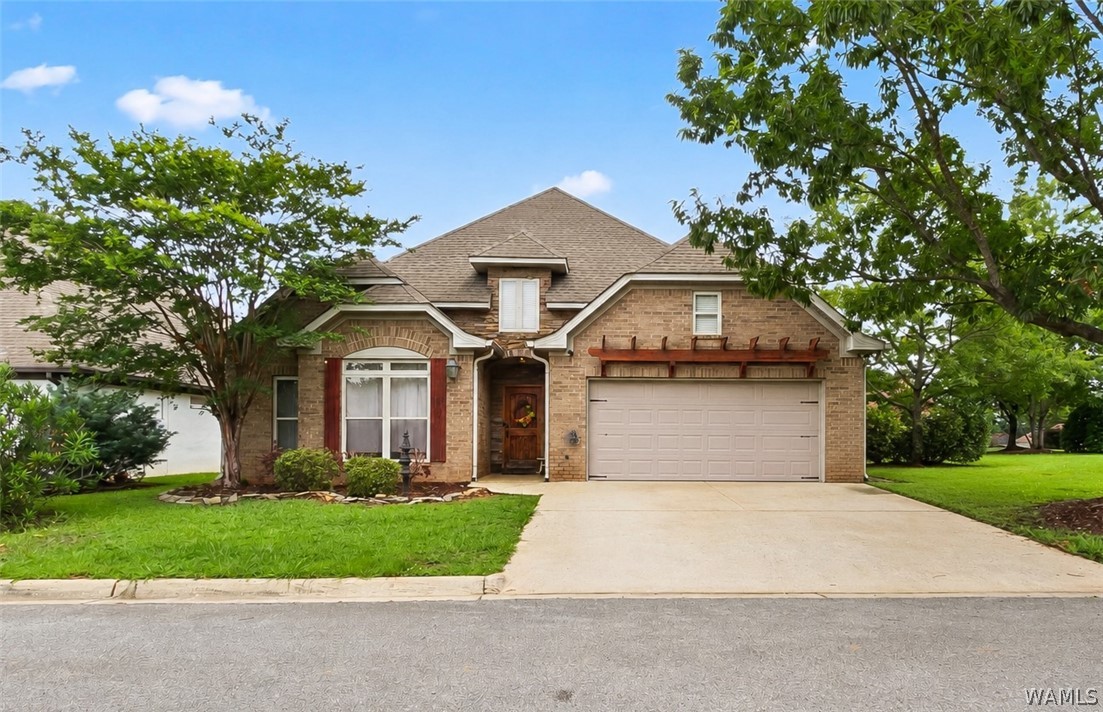 Photo 1 of 35 — 3550 Saint Martinville Way, Tuscaloosa, AL 35406