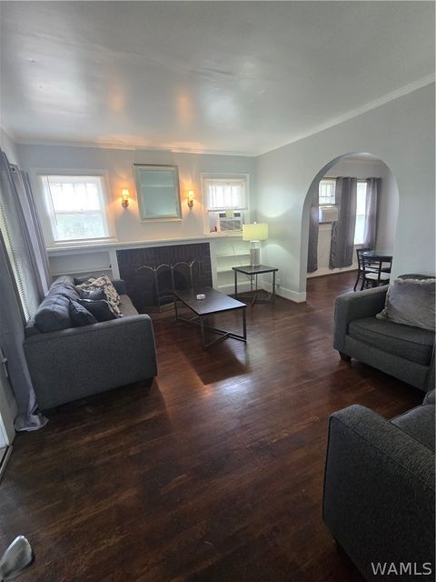 Homes For Sale - 425 Owens Avenue<br/> Bessemer, AL 35020