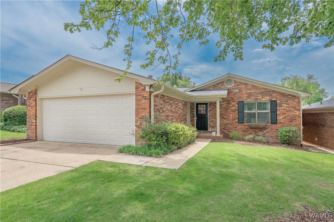 1603 Quail Run Drive, Tuscaloosa, Alabama image 2
