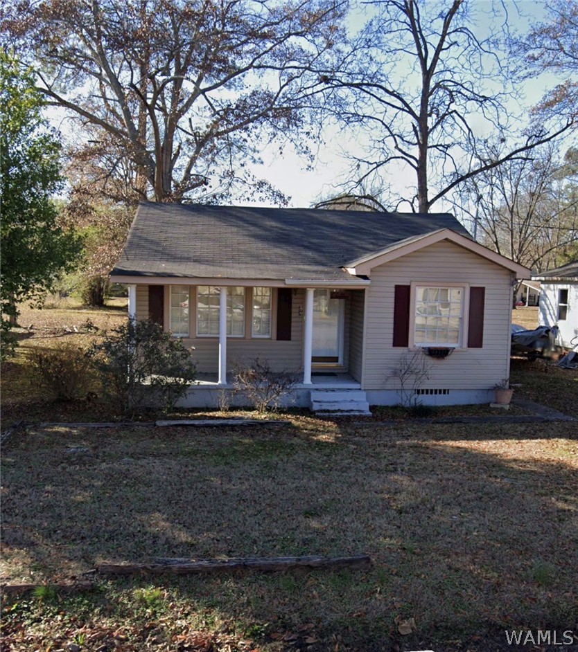 Photo 1 of 11 — 919 3rd Ave NE, Fayette, AL 35555