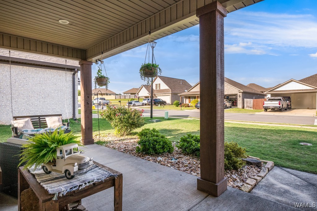 13782 Highland Pointe Dr Dr, North Port, Alabama image 3