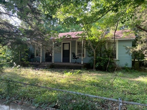 Homes For Sale - 604 40th Street<br/> Tuscaloosa County, Tuscaloosa, AL 35405