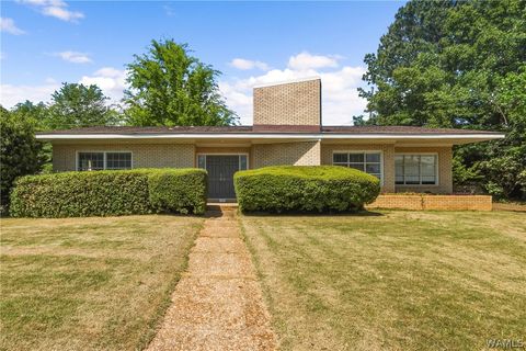 Homes For Rent - 253 Cedar Crest<br/> Tuscaloosa, AL 35401